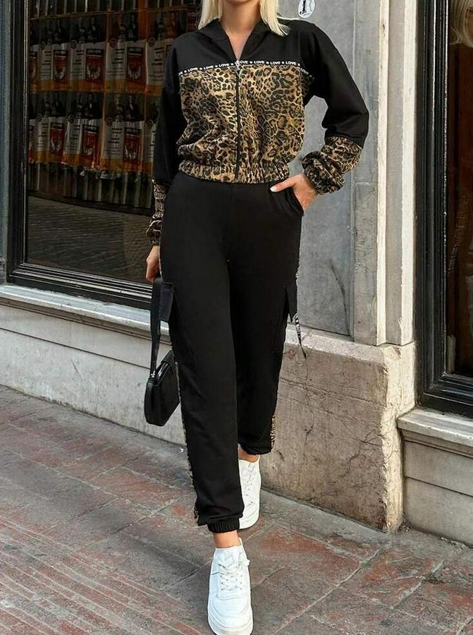 Uzun Kollu Kapşonlu Leopar Desenli Viskon Iki Iplik Bluz Ve Pantolon Ikili Takım
