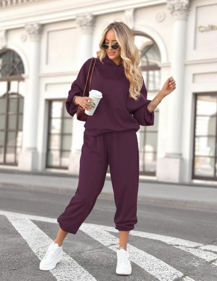 Uzun Kollu Kapşonlu Viskon Iki Iplik Bluz Ve Pantolon Ikili Takım