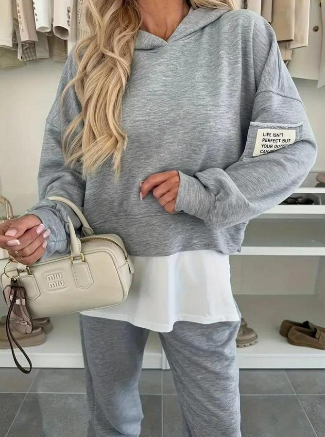 Uzun Kollu Kapşonlu Viskon Iki Iplik Bluz Ve Pantolon Ikili Takım