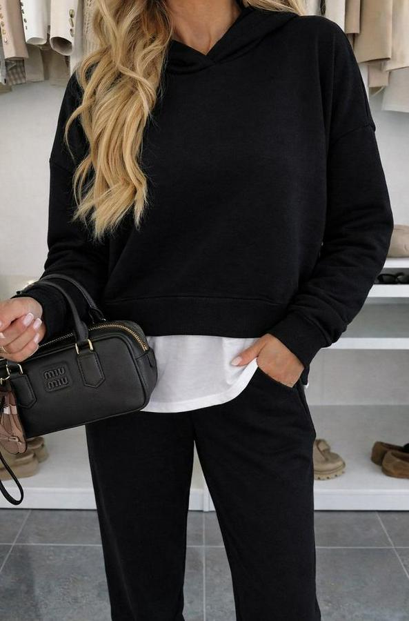 Uzun Kollu Kapşonlu Viskon Iki Iplik Bluz Ve Pantolon Ikili Takım