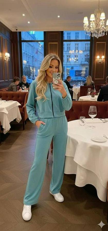 Uzun Kollu Kapüşonlu Hırka Ve Pantolon Ikili Takim