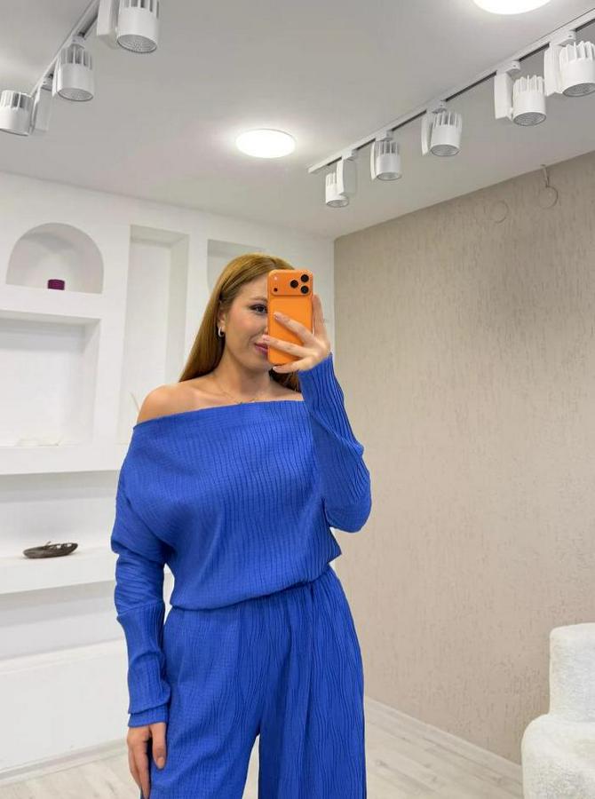 Uzun Kollu Omuz Dekolteli Bluz Ve Palazzo Pantolon Ikili Takım