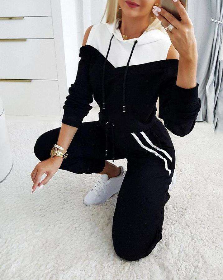 Uzun Kollu Omuzlardan Açık Kapşonlu Bağcıklı Çift Renkli Viskon Iki Iplik Bluz Ve Pantolon Ikili Takım