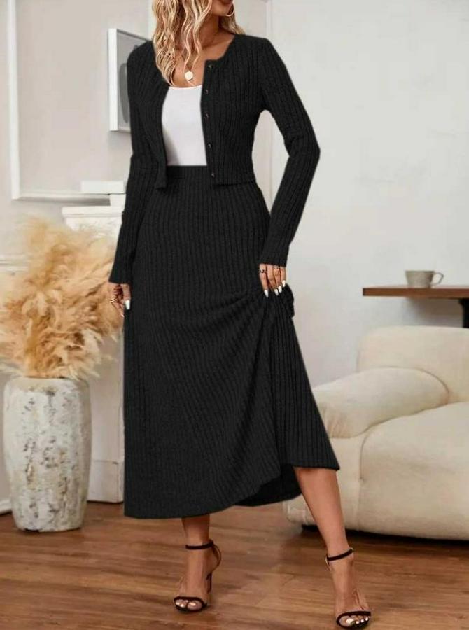 Uzun Kollu Önden Düğmeli Bluz Ve Yüksek Bel A Kesim Uzun Etek Şardonlu Kaşkorse Ikili Takım