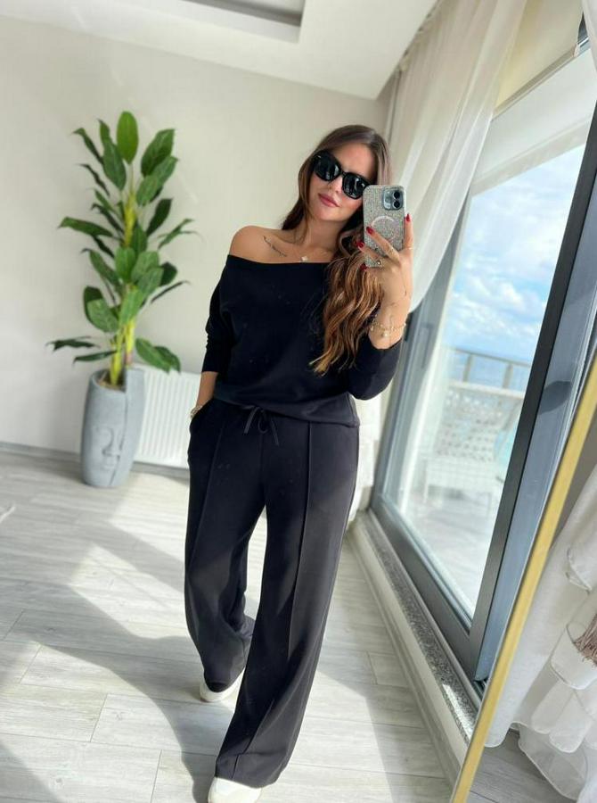 Uzun Kollu Tek Omuzdan Açık Modal Bluz Ve Pantolon Ikili Takım