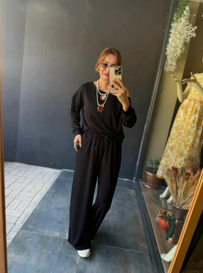 Uzun Kollu Tek Omuzdan Açık Viskon Iki Iplik Bluz Ve Pantolon Ikili Takım