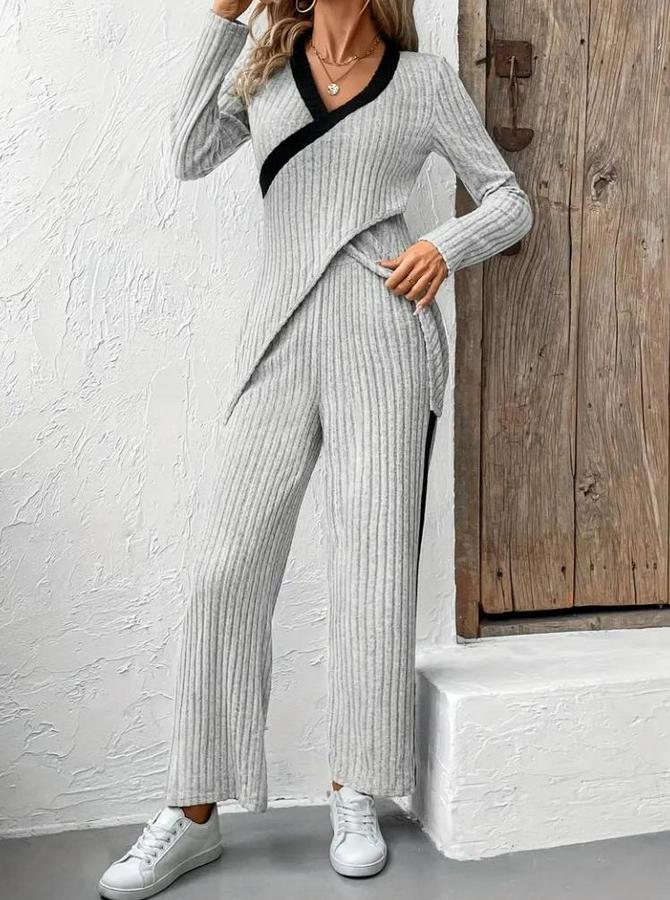 Uzun Kollu V Yakalı Çapraz Detaylı Şardonlu Kaşkorse Bluz Ve Pantolon Ikili Takım