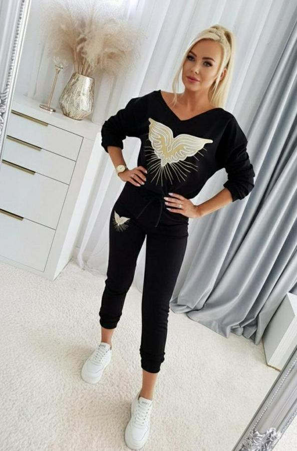 Uzun Kollu V Yakalı Desenli Viskon Iki Iplik Bluz Ve Pantolon Ikili Takım