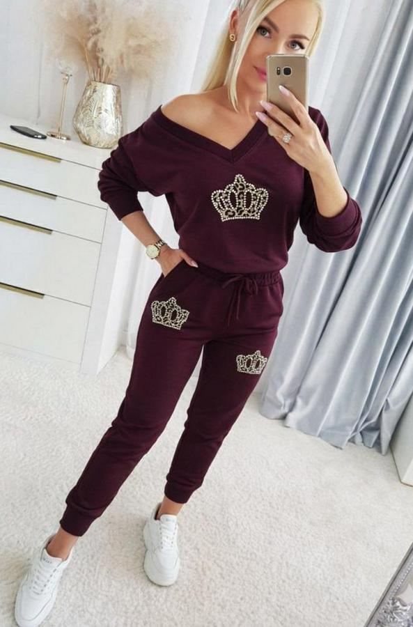 Uzun Kollu V Yakalı Desenli Viskon Iki Iplik Bluz Ve Pantolon Ikili Takım