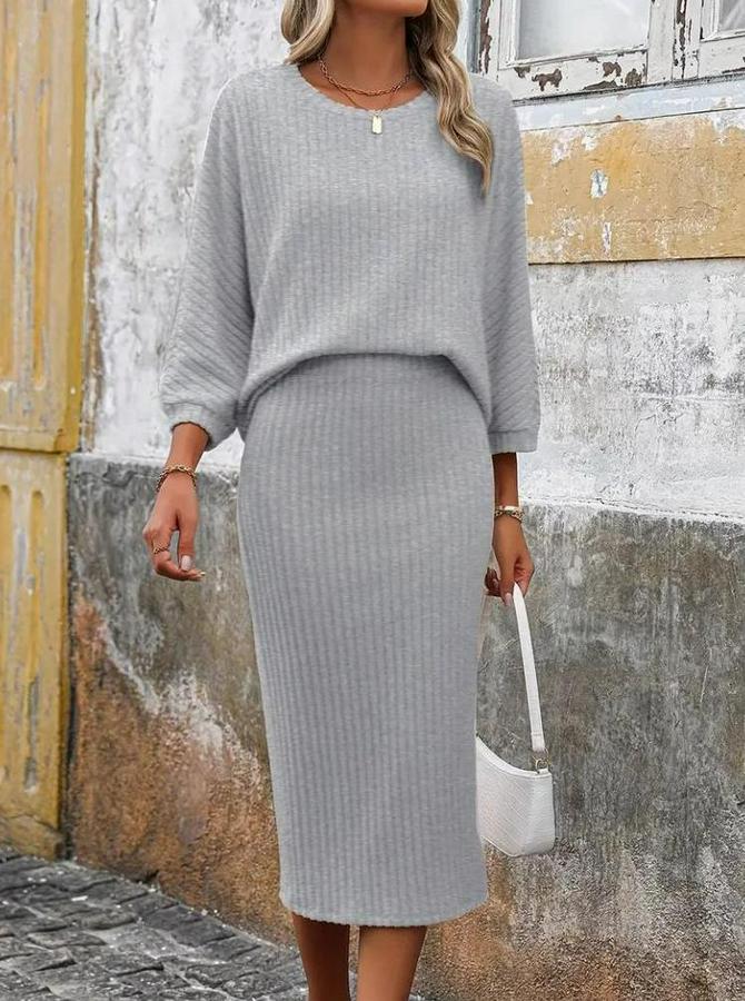 Uzun Kollu Yuvarlak Yakalı Şardonlu Kaşkorse Bluz Ve Etek Ikili Takım