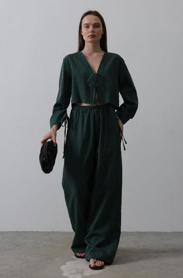 Önü Bağlamalı Crop Takım