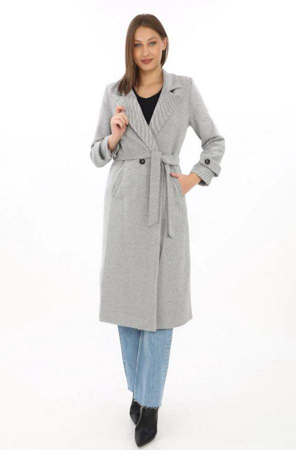 Balık Sırtı Kaşe Kaban – Uzun Boy Kruvaze Yaka Kuşaklı Astarlı Kışlık Tesettür Kaban, Yünlü Dokuma Kaşmir Kumaş, Cepli Rahat Oversize Kalıp Şık Modern