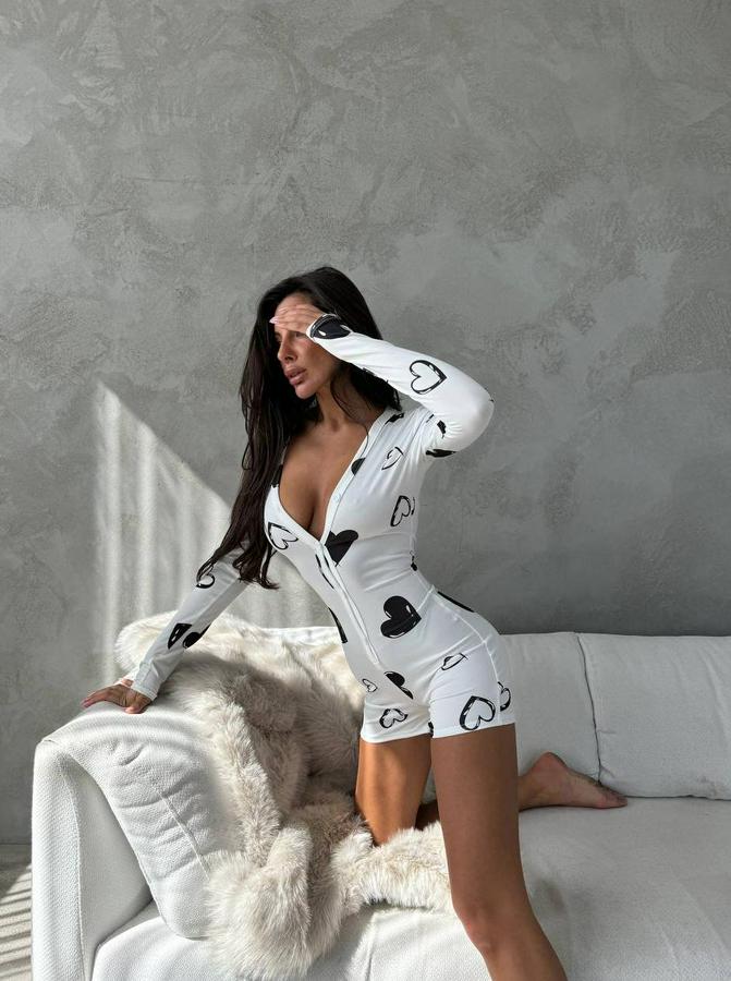 Dijital Baskılı Kumaş Düğme Detaylı Mini Tulum