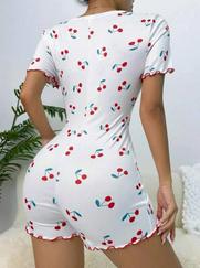 Göğüs Dekolteli Pinterest Kiraz Desen Full Likralı Şort Tulum