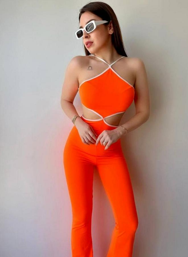 Halter Yaka Bel Dokolteli Tulum