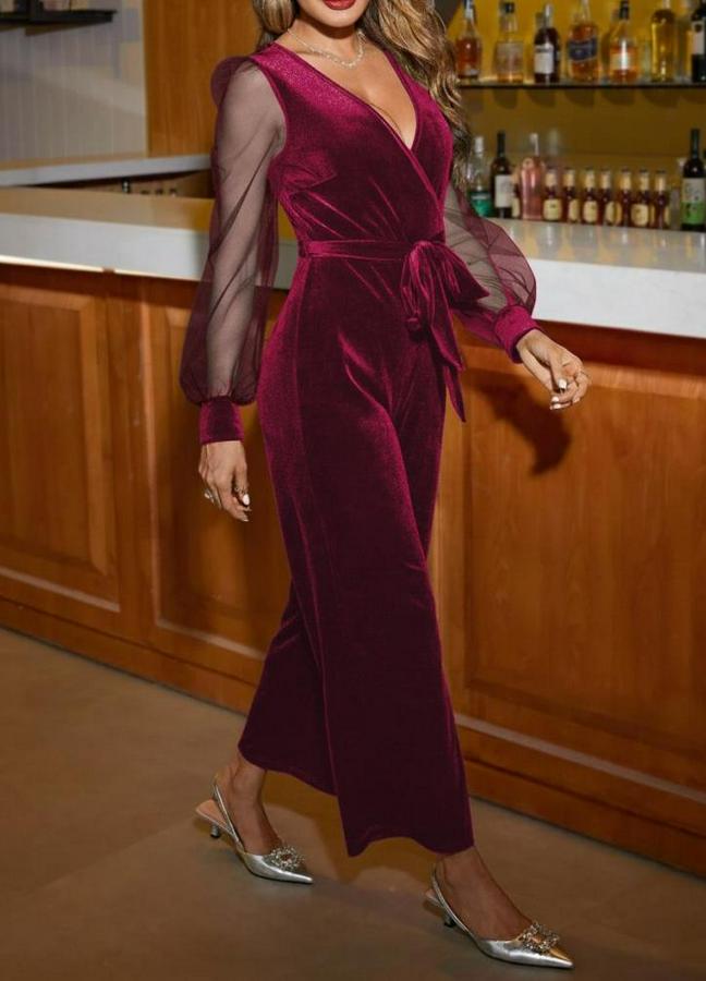 Uzun Kollu Kruvaze Yakalı Belden Kuşaklı Tül Detaylı Kadife Tulum