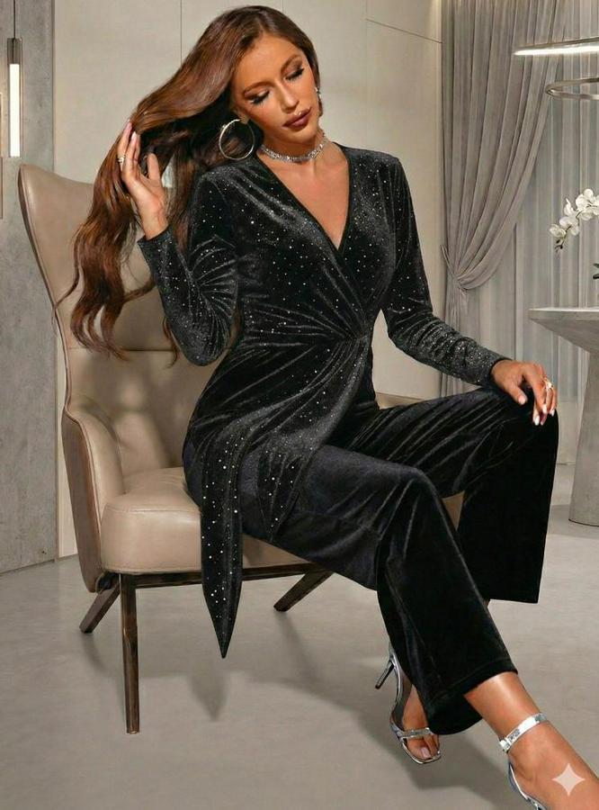 Uzun Kollu Kruvaze Yakalı Belden Kuşaklı Işıltılı Kadife Tulum