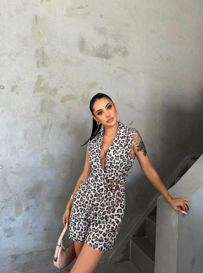 Leopar Şort Tulum Ceket Yaka Toka Detayli