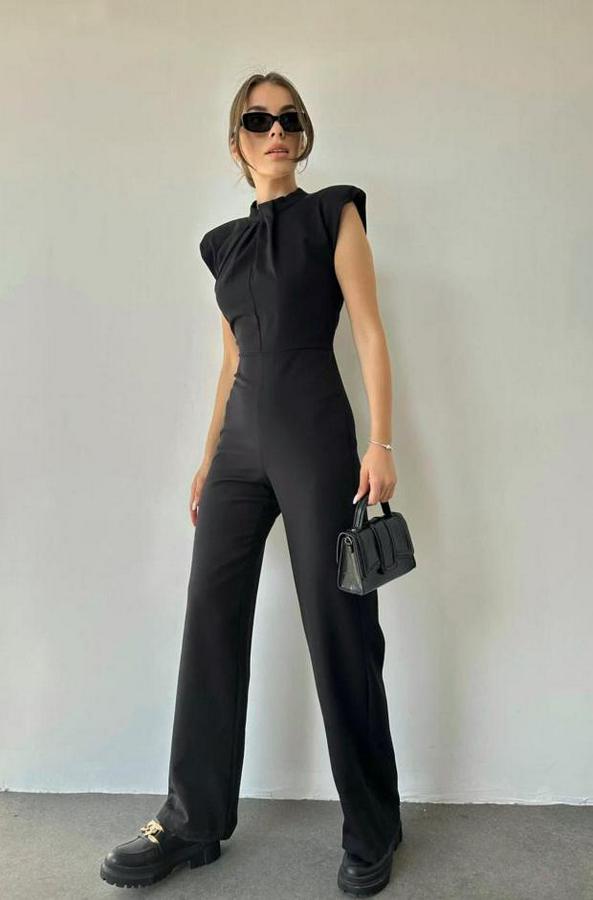 Siyah Vatkalı Dik Yaka Tulum